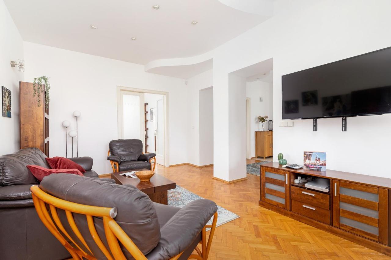 Slowacki Avenue Family Apartments Cracow By Noclegi Renters Kraków Exteriör bild